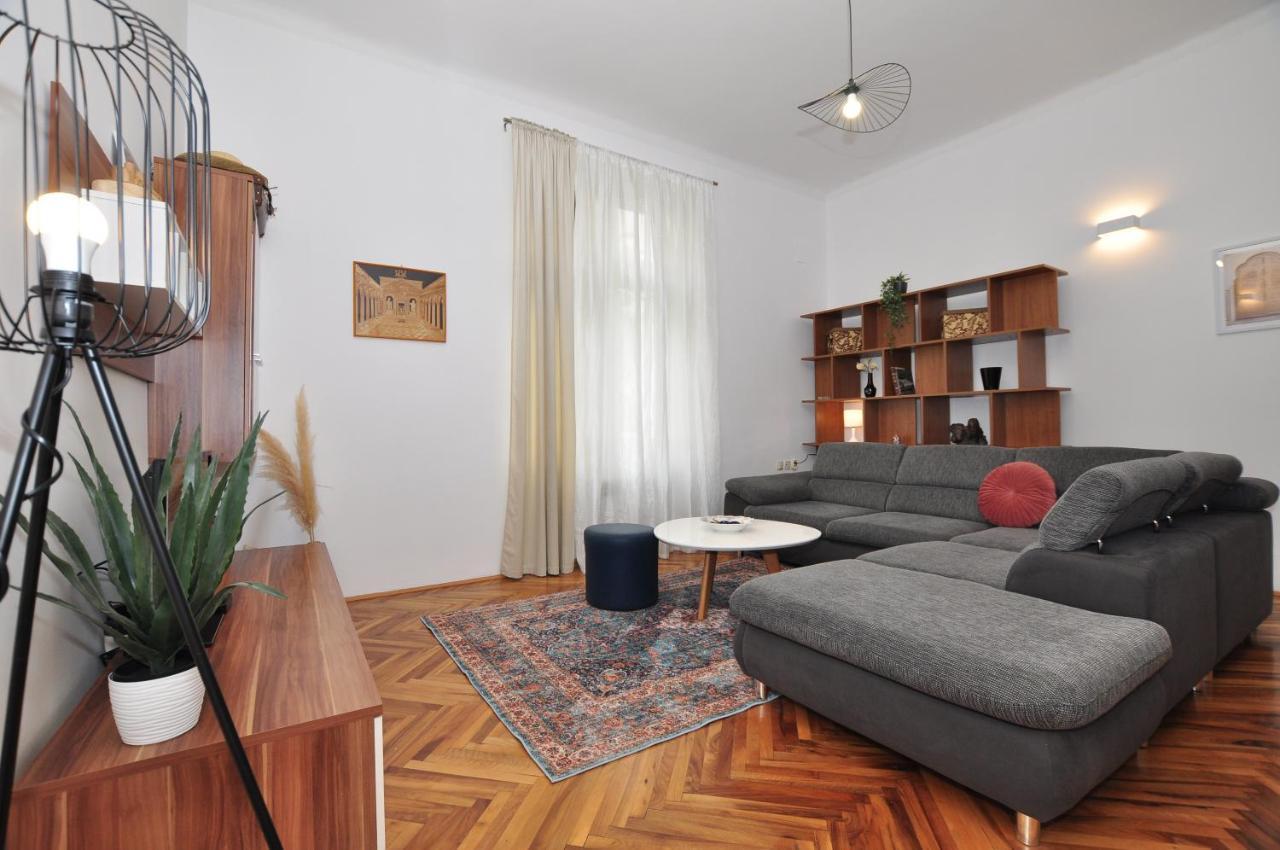 Apartment Moel Spalato Esterno foto
